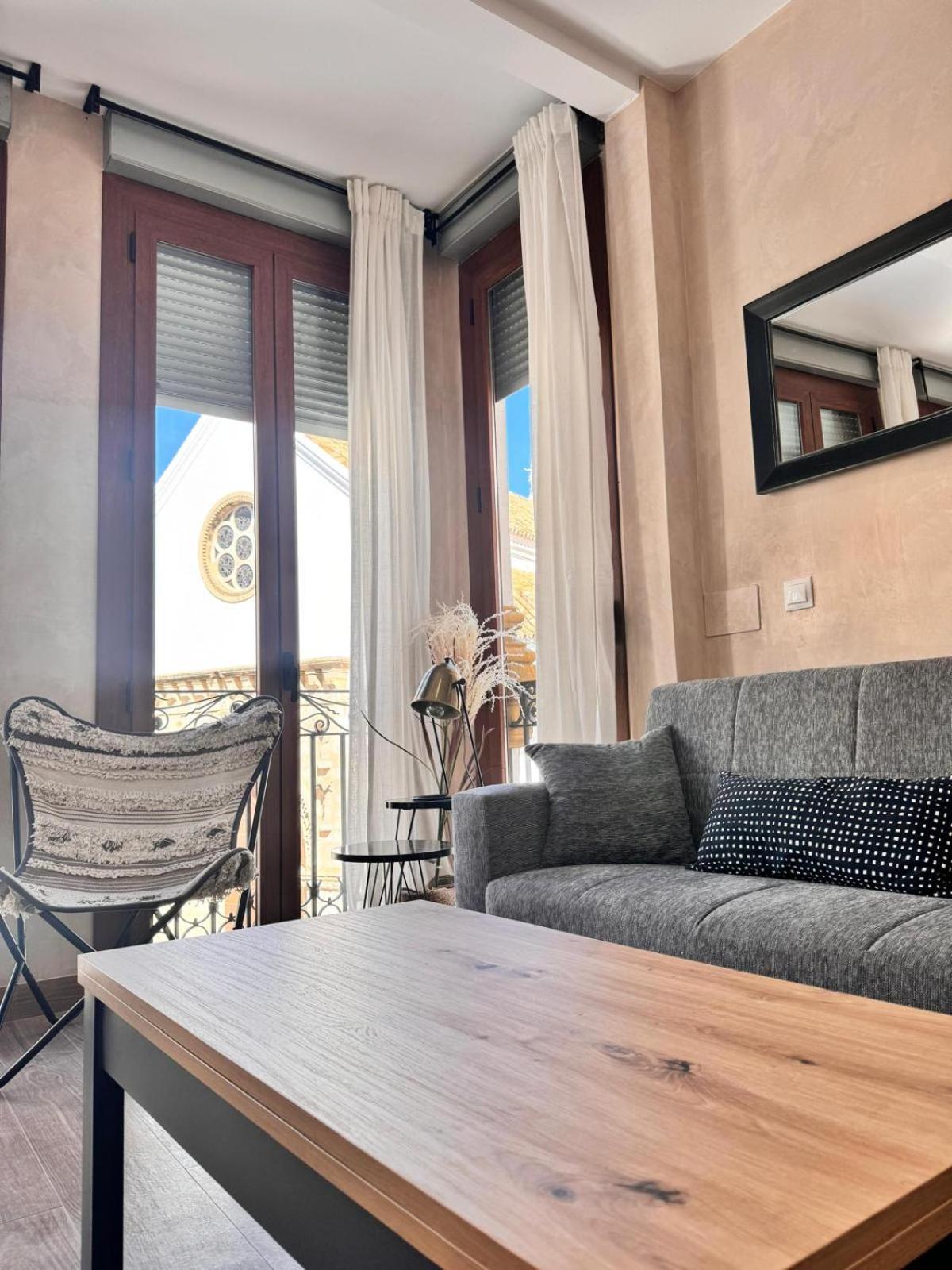 Wanderlust Loft Apartment Seville Ngoại thất bức ảnh