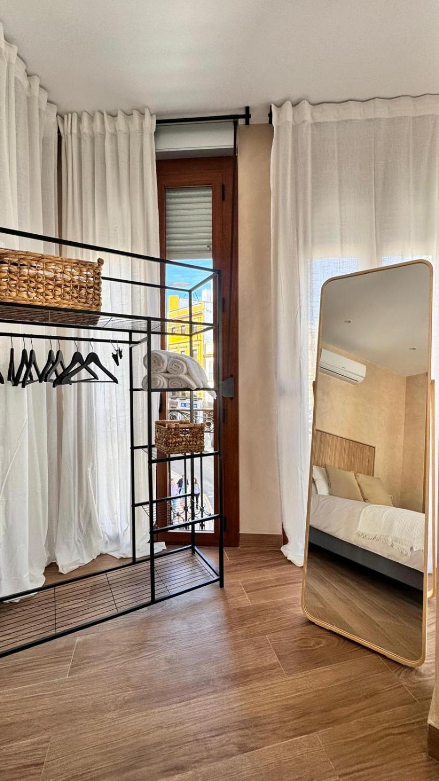 Wanderlust Loft Apartment Seville Ngoại thất bức ảnh